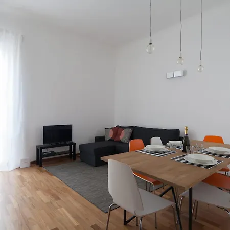 Cv5 - Center - Wide Modern Walking Distance To The Station To Cinque Terre - Big Terrace On The Roofs * 斯培西亚