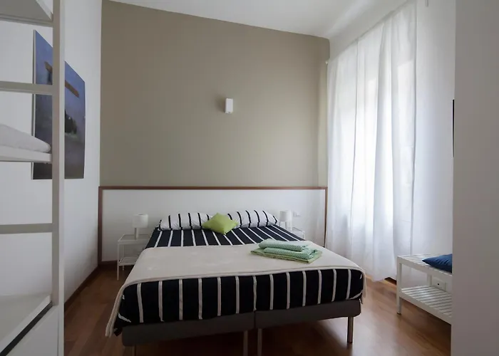 Center Apartment: Modern Rooftop Terrace Near Cinque Terre Station Apartment