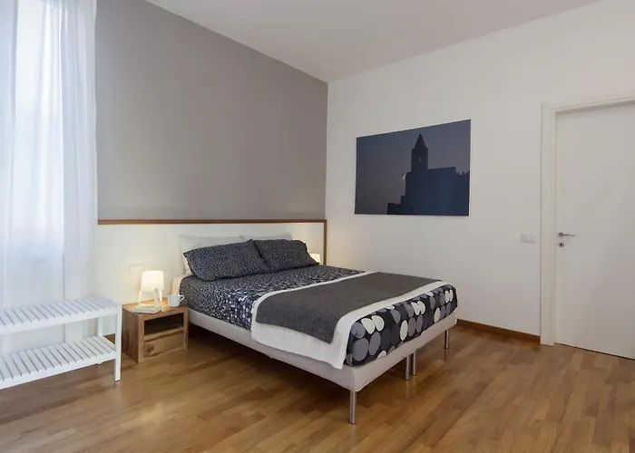 Center Apartment: Modern Rooftop Terrace Near Cinque Terre Station * La Spezia