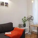 Cv5 - Center - Wide Modern Walking Distance To The Station To Cinque Terre And 5 Mins Walk To The Center - Big Terrace On The Roofs La Spezia